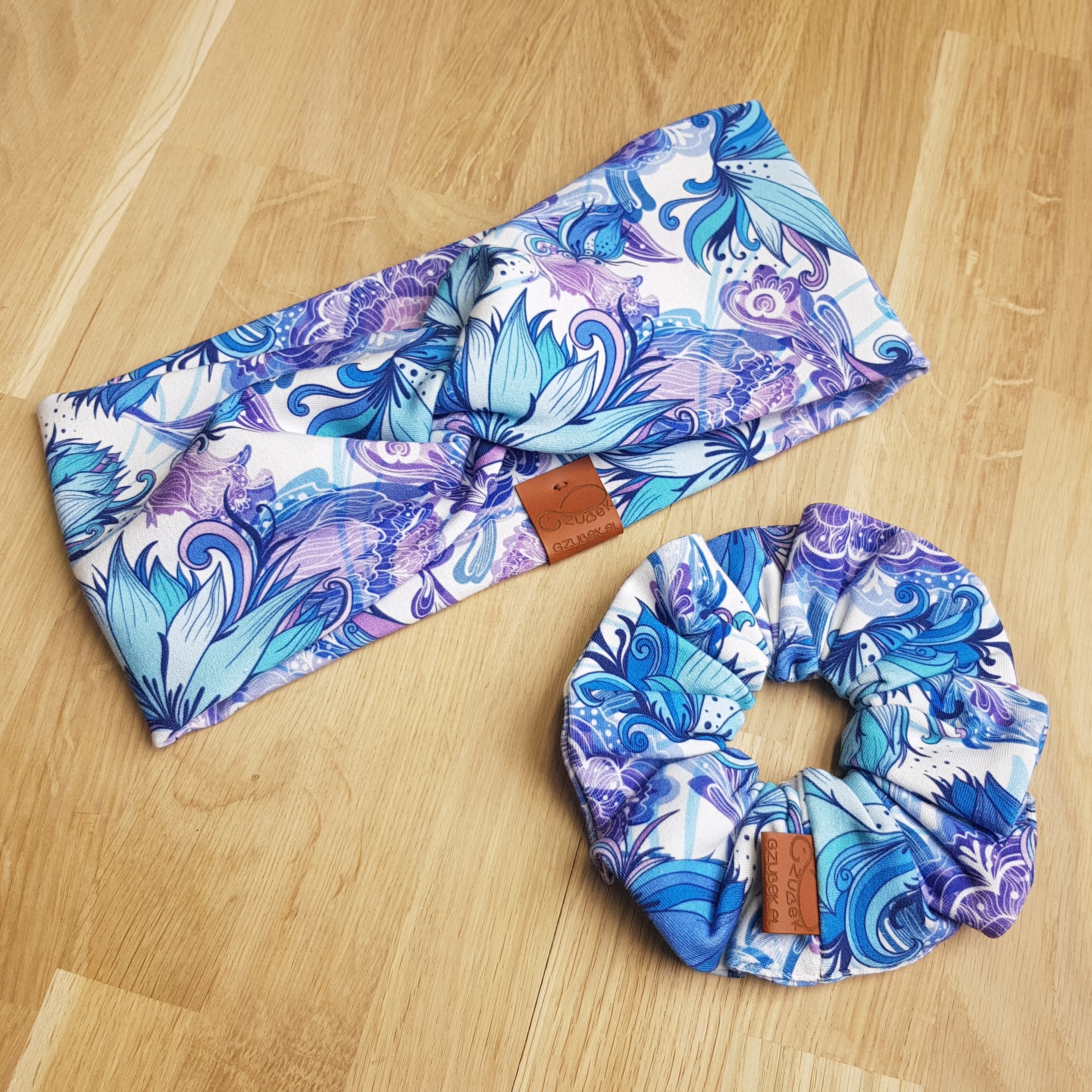 opaska na głowę, uszy, włosy z gumką scrunchie wzór kraina lodu